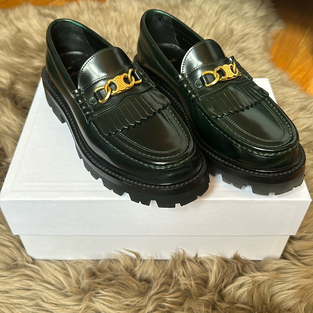CELINE MARGARET LOAFER WITH TRIOMPHE CHAIN Size 37